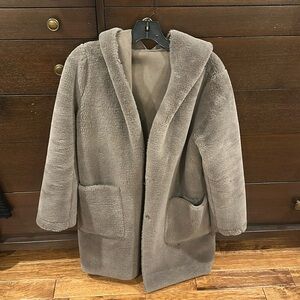 Reversible Zara shearling x faux fur jacket